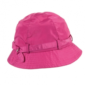 Regenhut Cloche handlich und praktisch im dennoch modischen Design