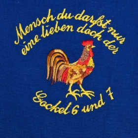Blaue Sch�rze mit Motiv: Mensch du darfst nur eine lieben