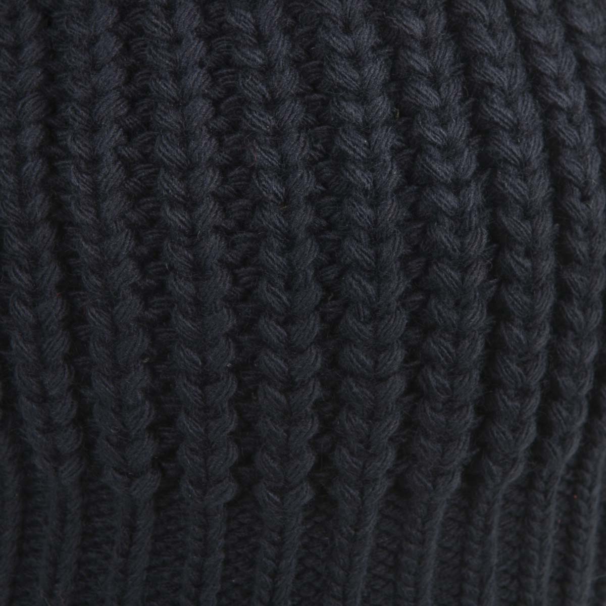 Dicke Wintermütze Für Damen & Herren - Kältebeständig Mit Ohrenschützern